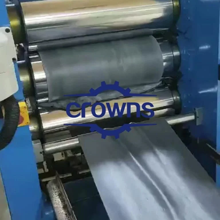 Rubber calendering machine is calendering rubber sheet