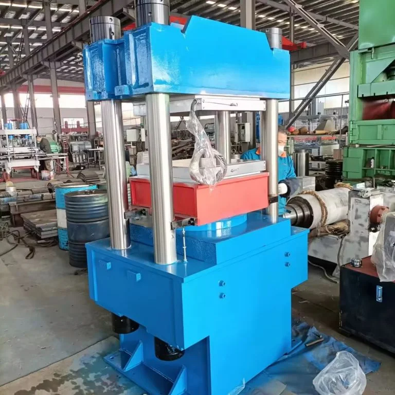 Modern hydraulic rubber vulcanizing press - Crowns Machinery