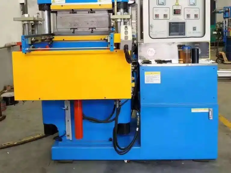 Rubber Vulcanizing Press
